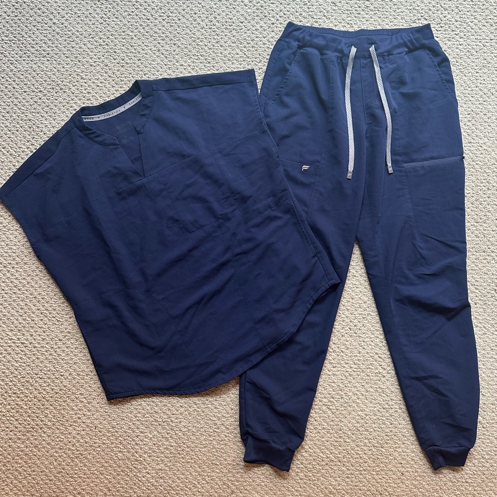 Fabletics Navy Blue Women's Set